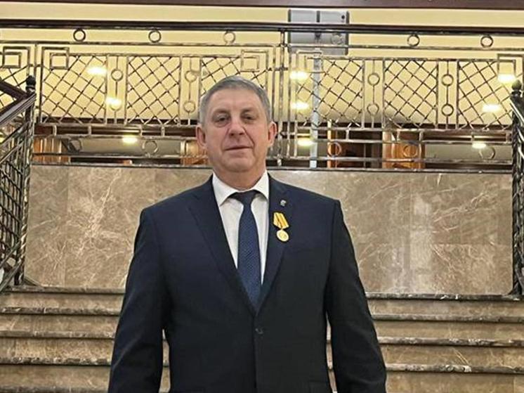 Минобороны наградило брянского губернатора медалью «Памяти героев Отечества»