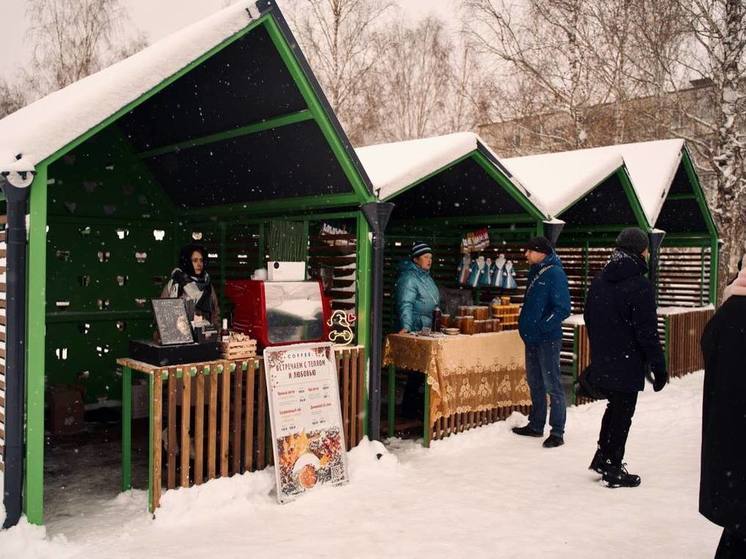 В Пикалево открыли парк «Зеленый квадрат»