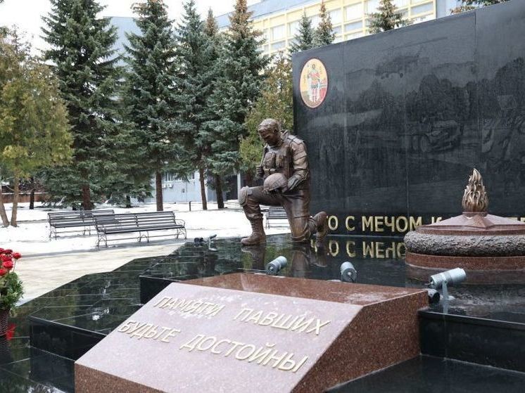 В Орле открыли мемориальный комплекс в честь героев службы охраны