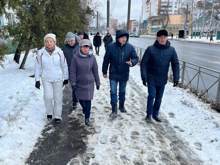 Пензенским чиновникам не понравилось, как убирают снег на городских улицах