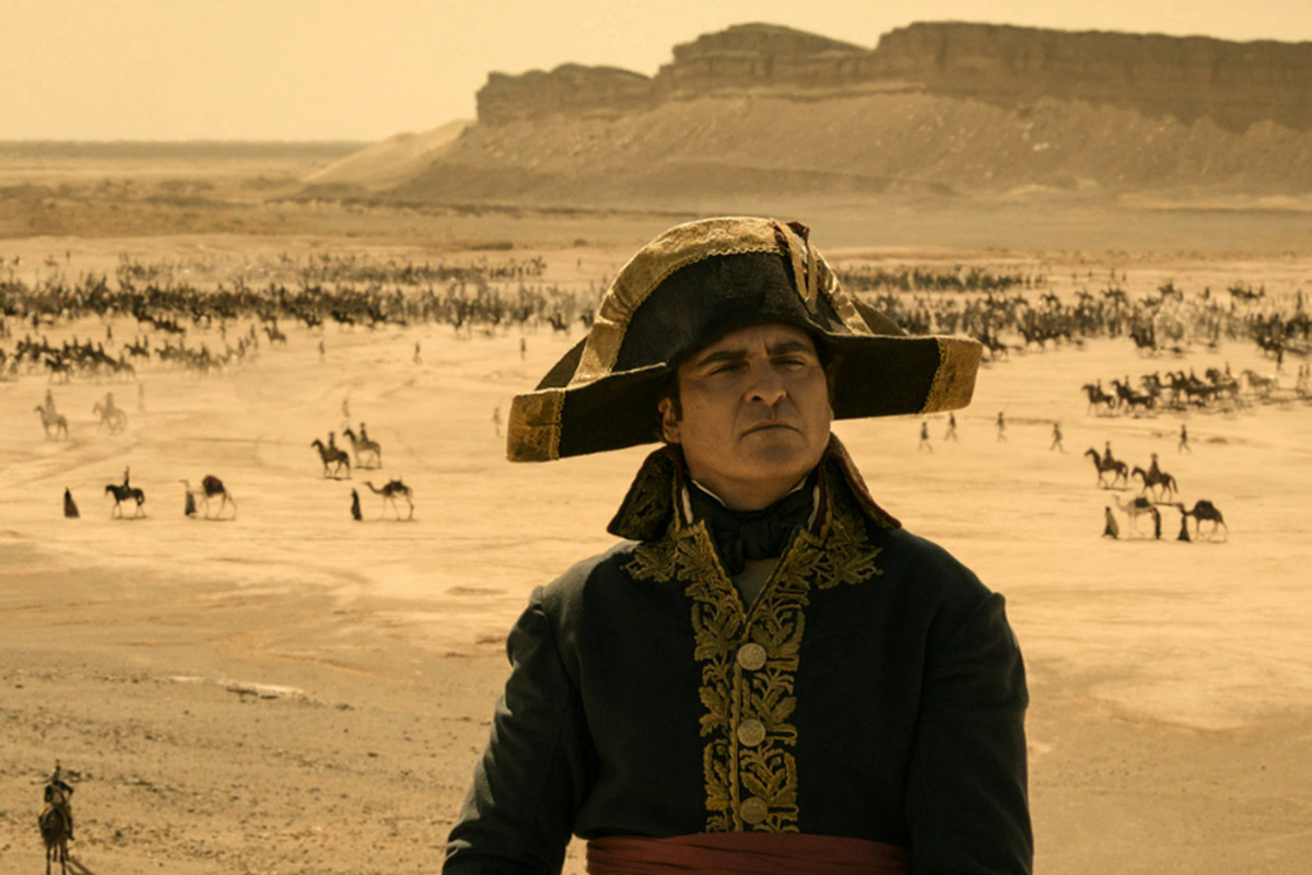 Historians have rehabilitated Napoleon: he did not shoot Egyptian pyramids with cannons
