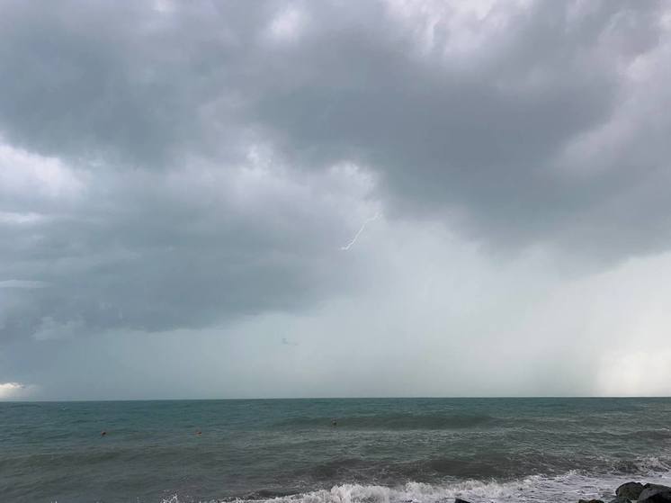 In several regions of Turkey, the sea overflowed its banks after hurricanes