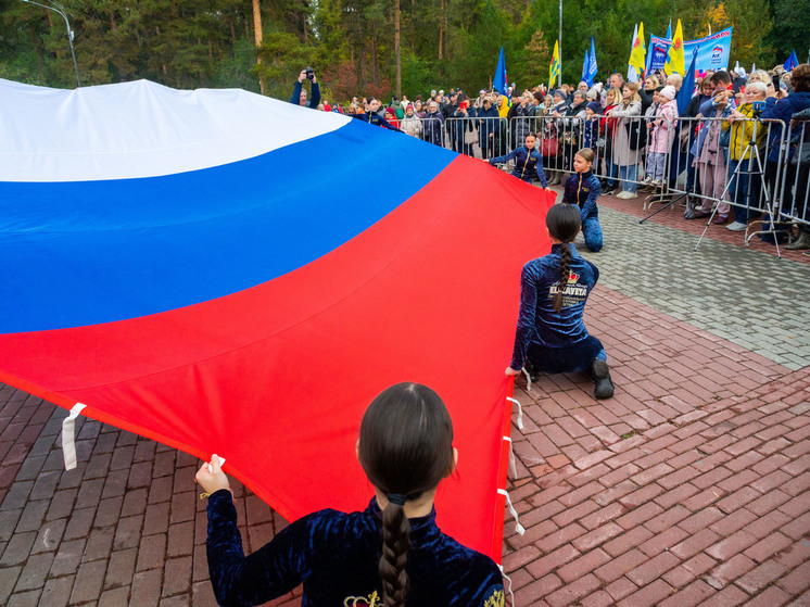 По их мнению, нельзя построить прочный мир без участия России