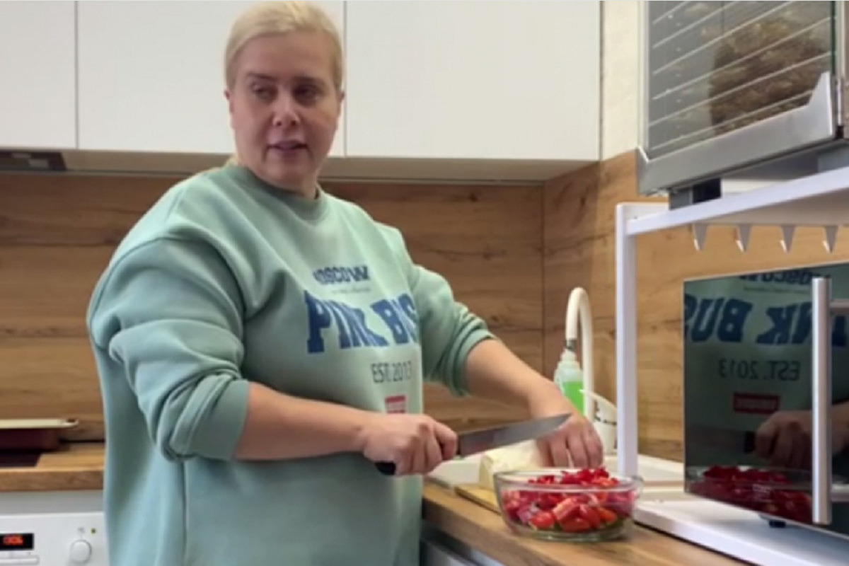 В Красноярске мать двоих детей стала волонтером в зоне СВО