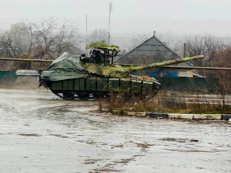 В Орловской области собирают посылку для танкистов в зону СВО