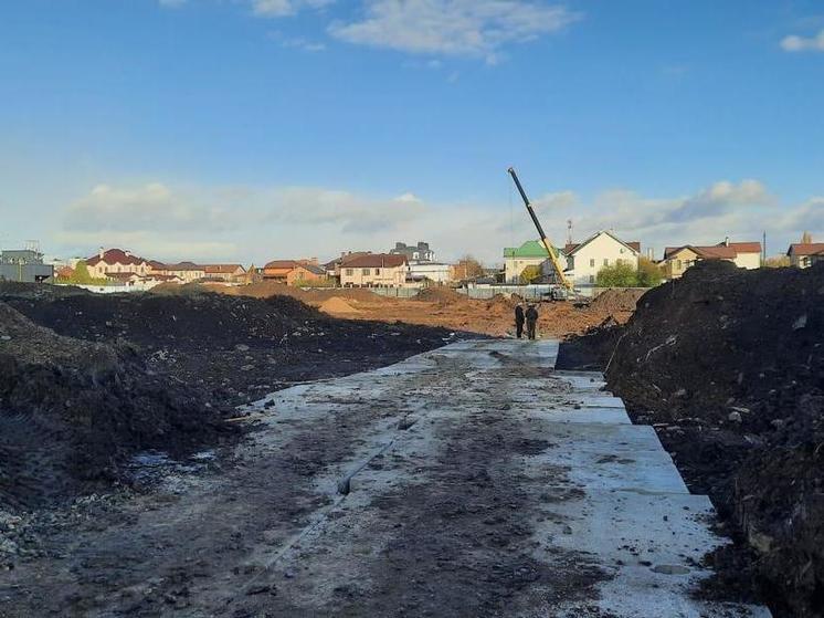 В Краснодаре  на ул. Григория Пономаренко начали строить новую школу