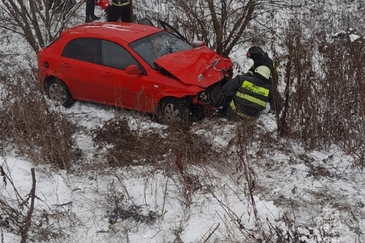 Семь человек травмированы в ДТП на трассе в Калужской области