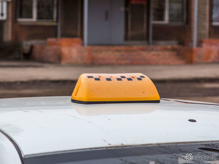 Вакансия водителя такси стала самой высокооплачиваемой в Кемерове