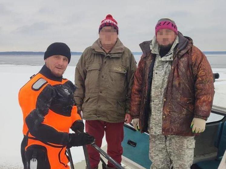 Два рыбака в Подмосковье чудом избежали гибели