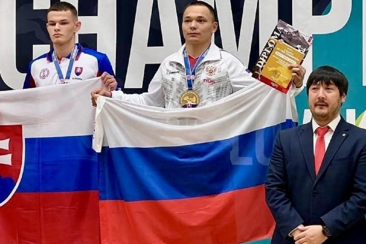 Спортсмен из ЯНАО завоевал золото чемпионата Европы по мас-рестлингу