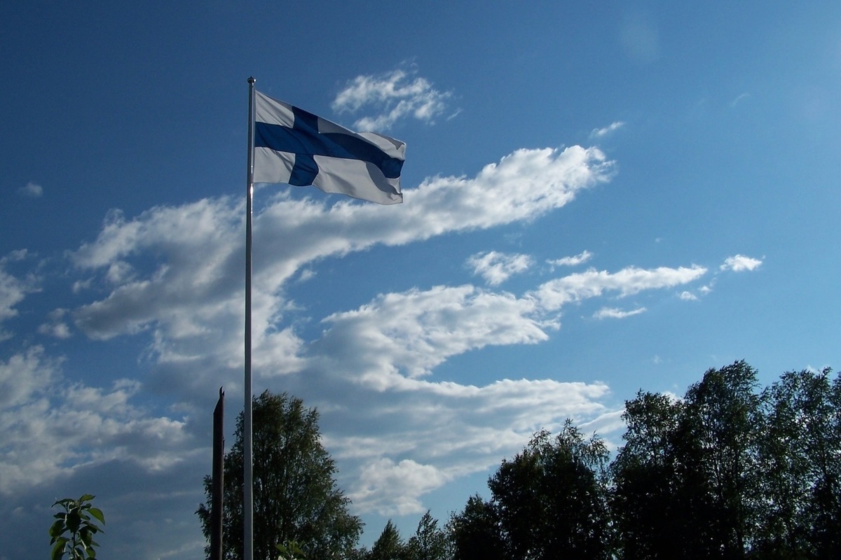 Власти Финляндии объявили о закрытии всех пунктов пропуска на границе с Россией