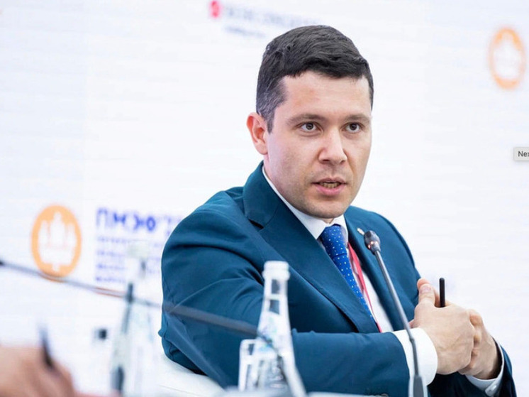 Алиханов предложил ввести «карту русского» для желающих перебраться в Россию