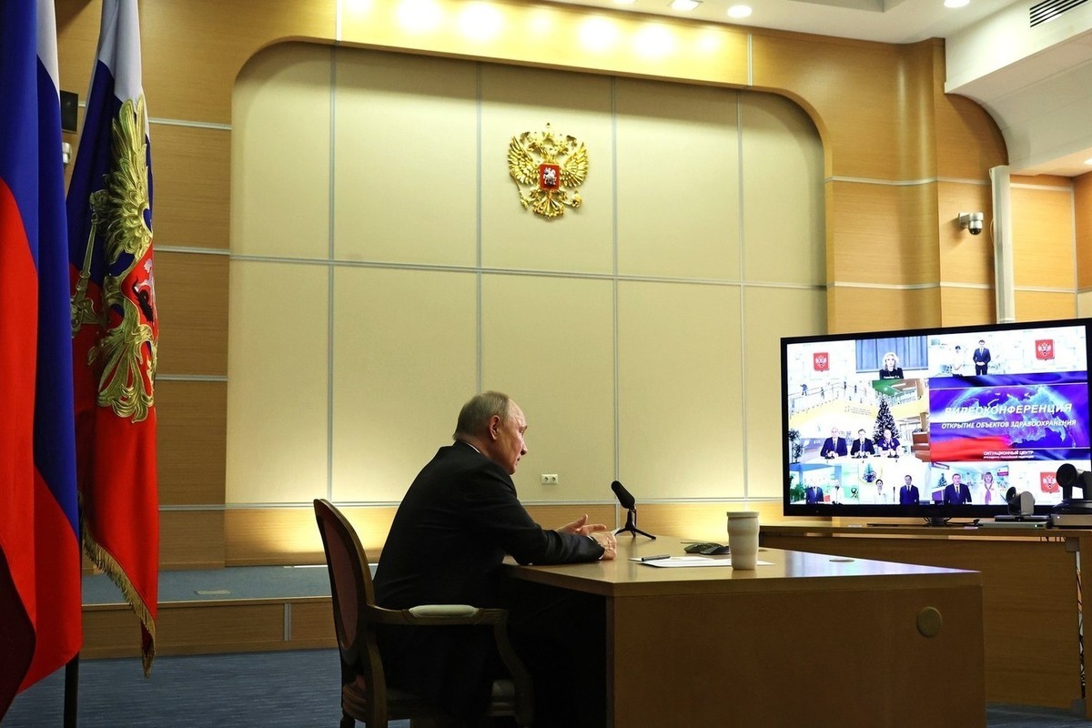 Президент России открыл новый корпус Енисейской районной больницы