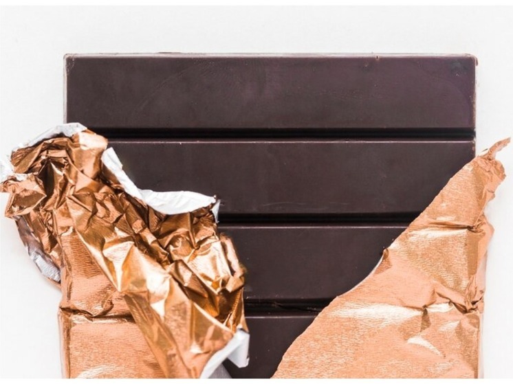 Жительница Новосибирска продает 28-летний оригинал шоколадки «Alpen Gold»