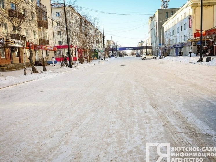 Мэр Якутска назвал дату возобновления движения автобусов по проспекту Ленина