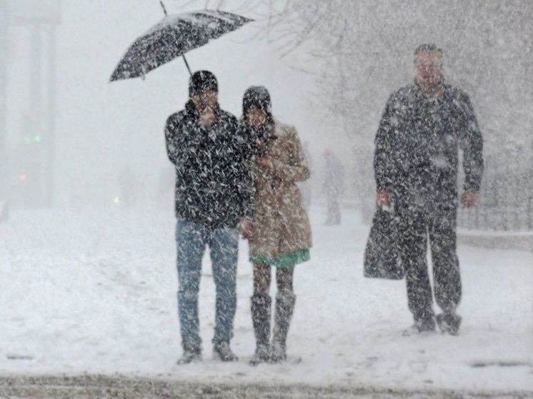 Снежный шторм движется на Москву
