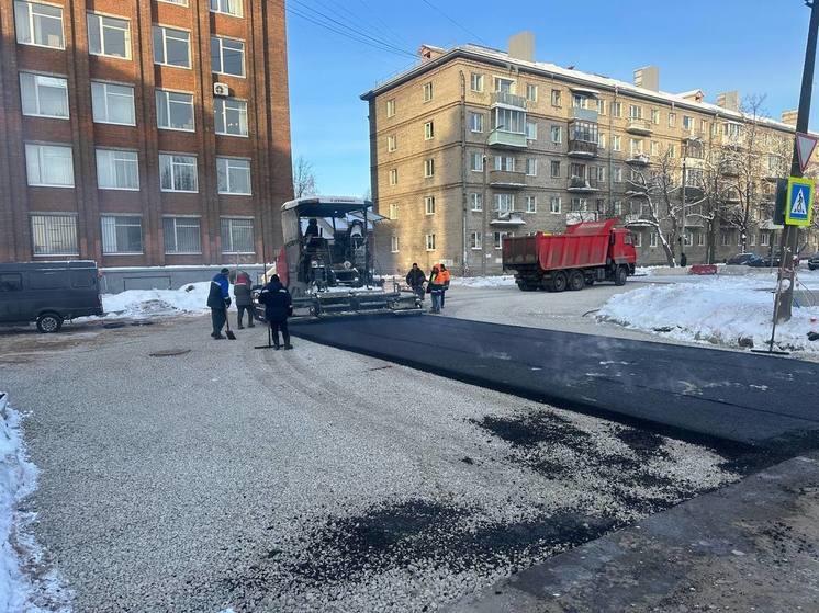 Асфальт на недавно отремонтированном перекрестке в Пскове будут перекладывать весной