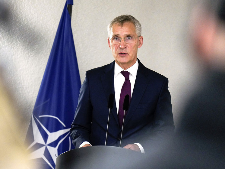 Столтенберг: НАТО и Украина подписали программу сотрудничества на следующий год