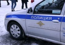 На улице Куусинена в Москве вскрывшие дверь одной из квартир сотрудники полиции обнаружили страшную находку: мумифицированные трупы пожилых сестер-близнецов