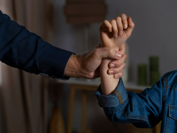 В Подмосковье мужчина после развода надругался над 14-летней дочерью