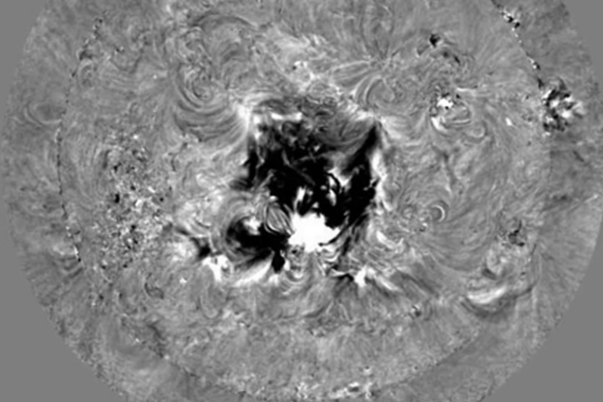 There were five ejections on the Sun that will cause a huge storm on December 1