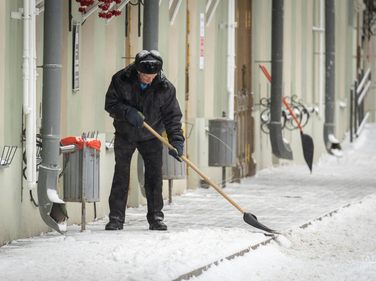 С улиц Казани за сутки вывезли около 9 тыс. тонн снега