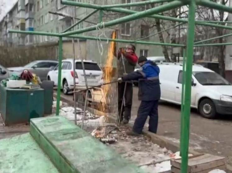 Тамбов продолжают очищать от нелегальных павильонов