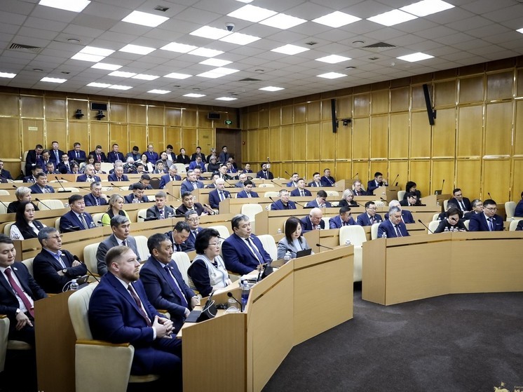Закон о бюджете на 2024 год приняли в Госсобрании Якутии