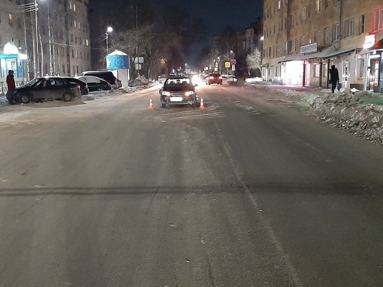 Мужчина переходил дорогу в неположенном месте и был сбит в Вологде