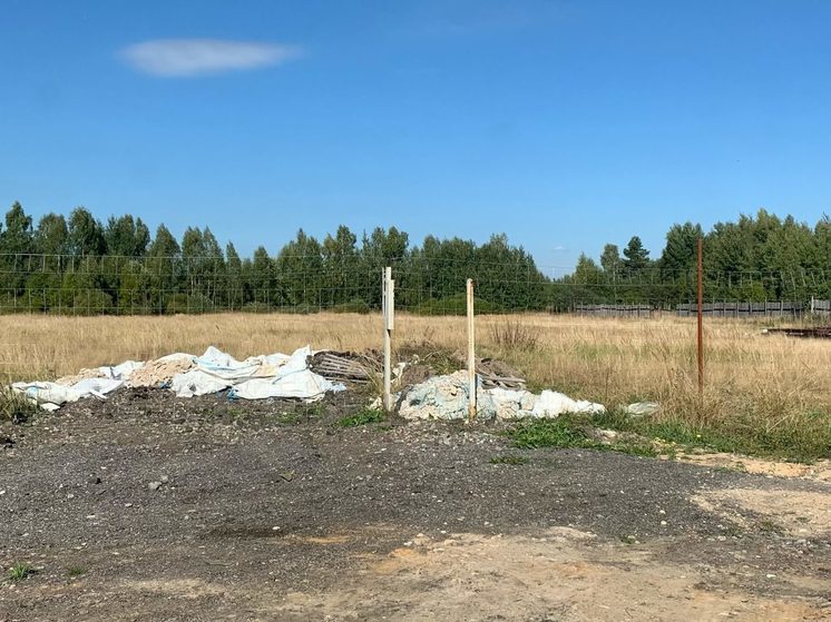 Под Тверью землевладелец досрочно устранил свалку на сельхозземлях