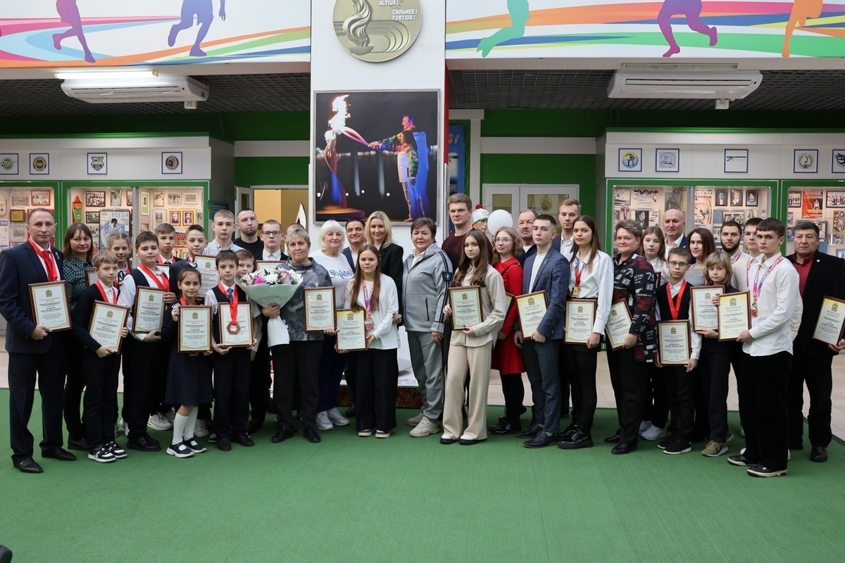Выдающихся пензенских спортсменов наградили в музее спорта