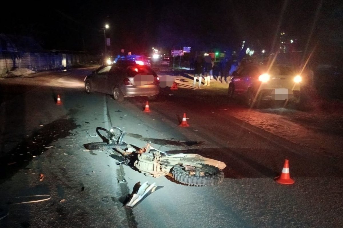 Иномарка насмерть сбила мотоциклиста под Бахчисараем
