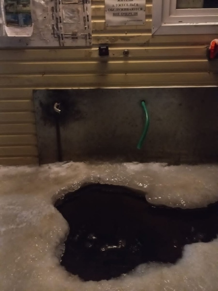 Жители деревни под Петрозаводском не могут достать до источника питьевой воды