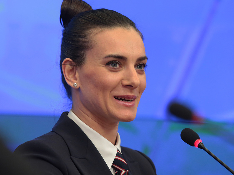 Isinbayeva was refused to be excluded from the “honorary citizens of Donetsk” after the incident with Kadyrov