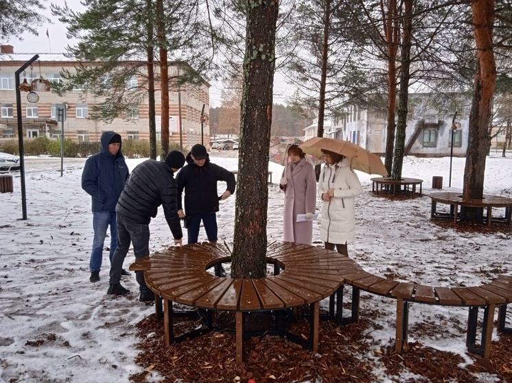 Центральная площадь благоустроена в селе Липин Бор