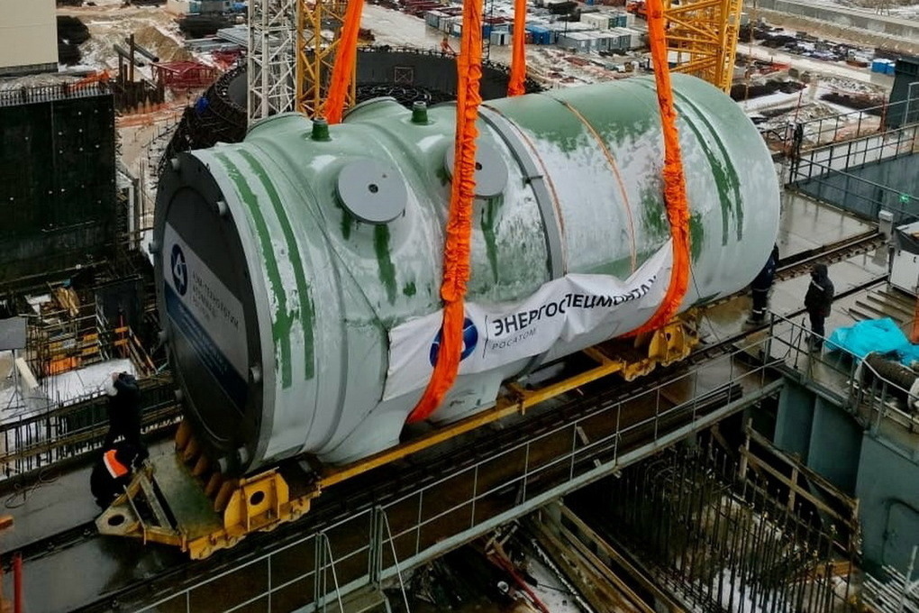 На Курской АЭС-2 установлен корпус реактора второго энергоблока