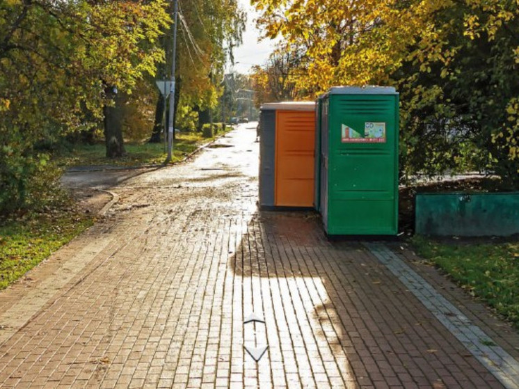 Власти Калининграда выделят 10 миллионов рублей на обслуживание биотуалетов