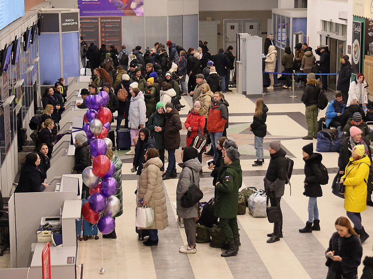 Первые пассажиры оценили комфорт обновленного архангельского аэропорта