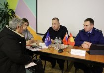 Сергей Никитенко вместе с городским прокурором Виталием Хрипуновым провели расширенный прием в поселке дома отдыха Авангард