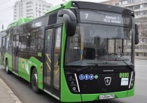 В Оренбурге на улицы вышли автобусы, которые город получил от президента