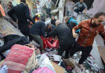 В результате израильских бомбардировок, возобновившихся после прекращения гуманитарной паузы, погибли 178 жителей сектора Газа