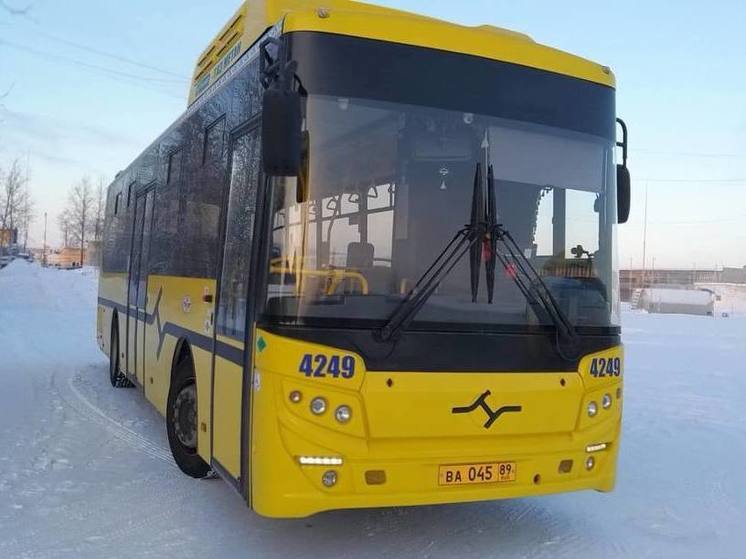 Автобусы Ноябрьска будут ездить по новым схемам из-за подготовки к Новому году