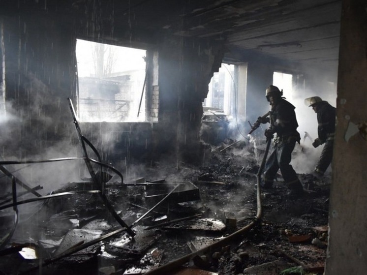 Промышленный район Первомайска попал под обстрел ВСУ