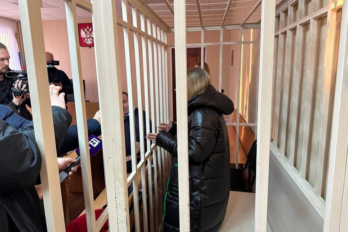 Подозреваемую в похищении ребенка в Козельске Ирину Новикову взяли под арест