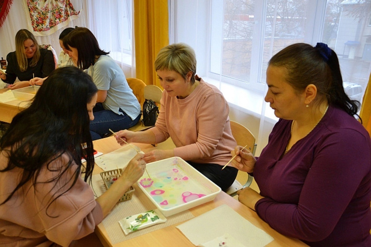 В Кирове созданы и функционируют клубы для мам особых детей