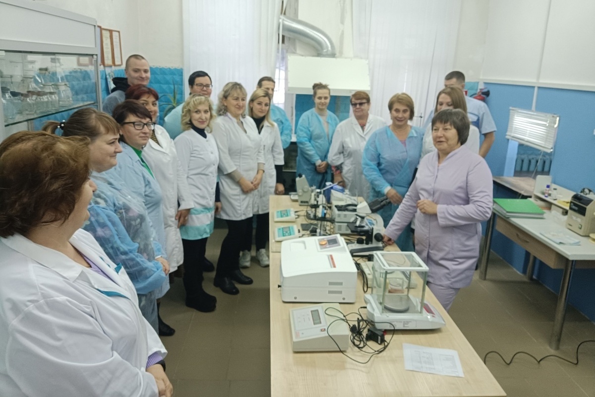 В Новгороде подготовили специалистов по ветеринарно-санитарной экспертизе меда