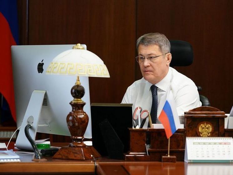 Соцсети Радия Хабирова попали в тройку крупных пабликов российских губернаторов