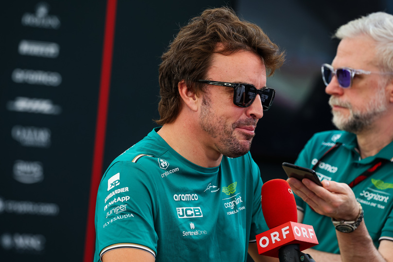Алонсо недоволен руководством Формулы-1: испанец жёстко высказался о FIA