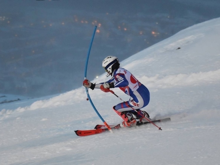 Первые старты Кубка России по горнолыжному спорту состоялись в Кировске
