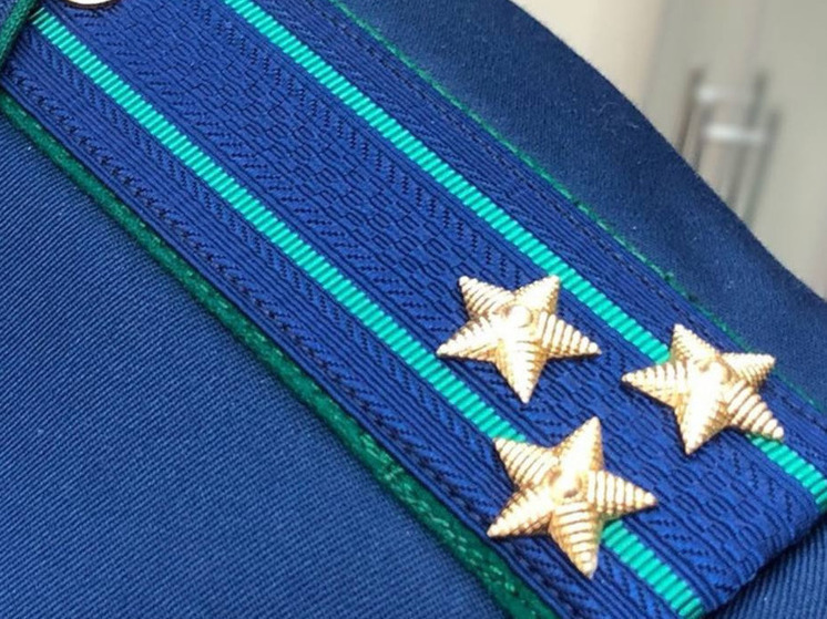Прокуратура Окуловскго района добилась обеспечения ребенка-инвалида учебниками